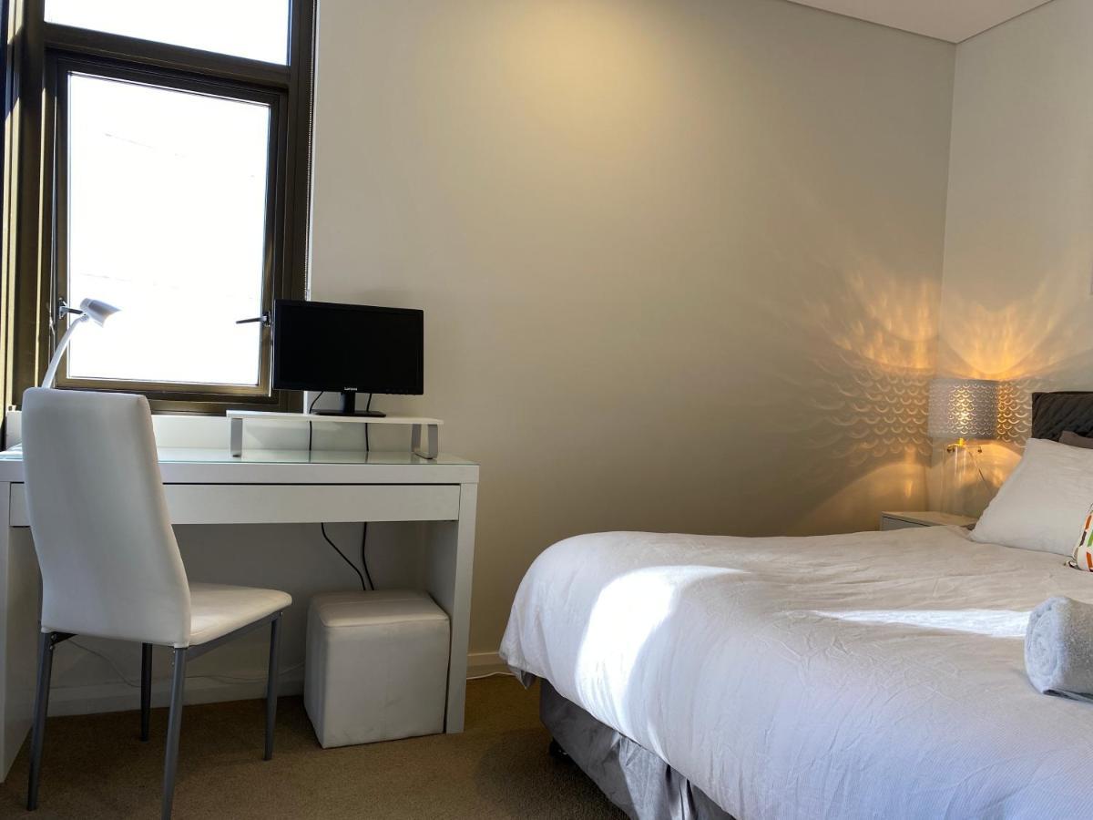 Governor Luxe 1 Bedroom Apartment In The Heart Of Barton Wifi Gym Wine Secure Parking Canberra Kingston Exterior foto