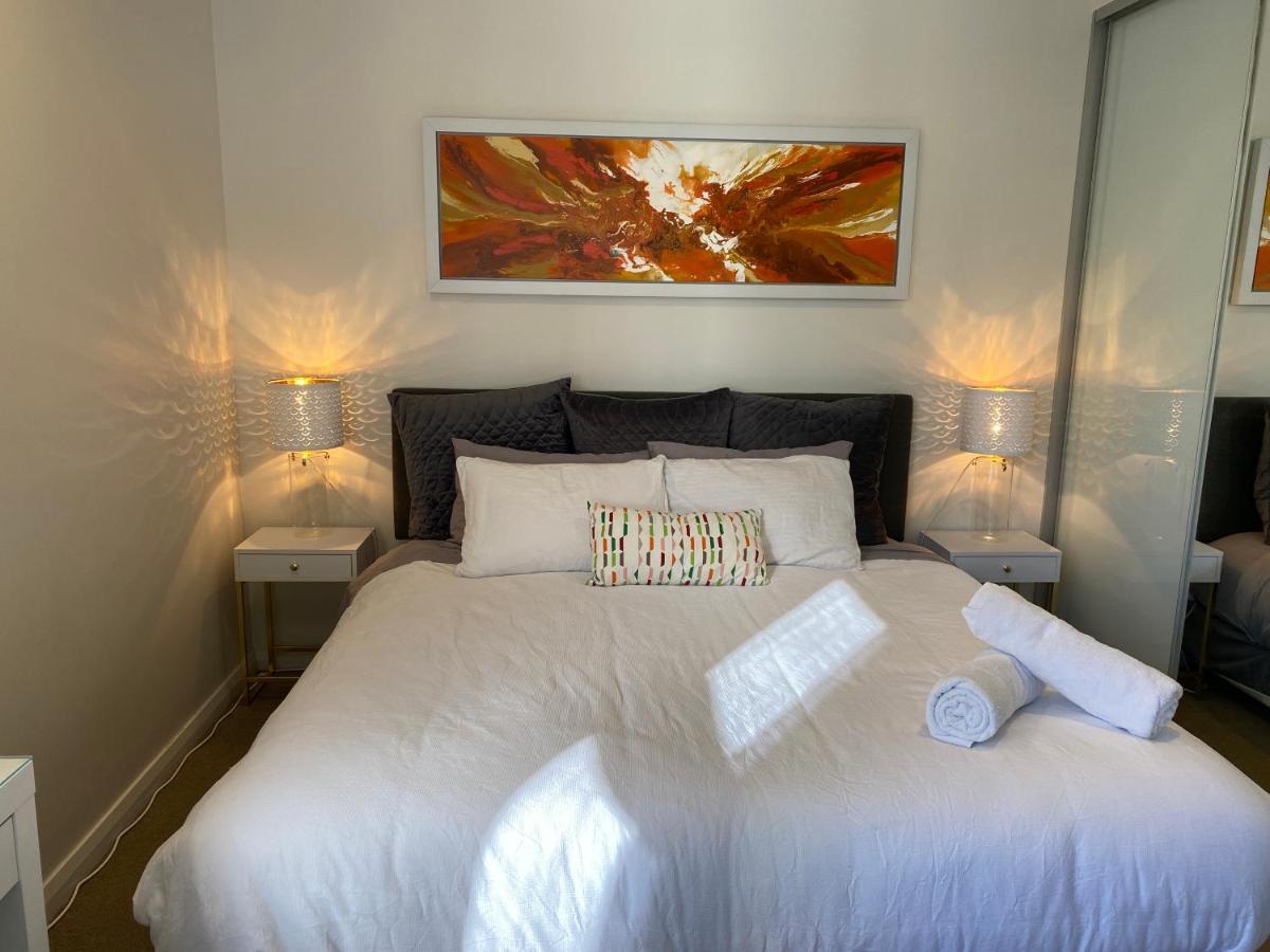 Governor Luxe 1 Bedroom Apartment In The Heart Of Barton Wifi Gym Wine Secure Parking Canberra Kingston Exterior foto