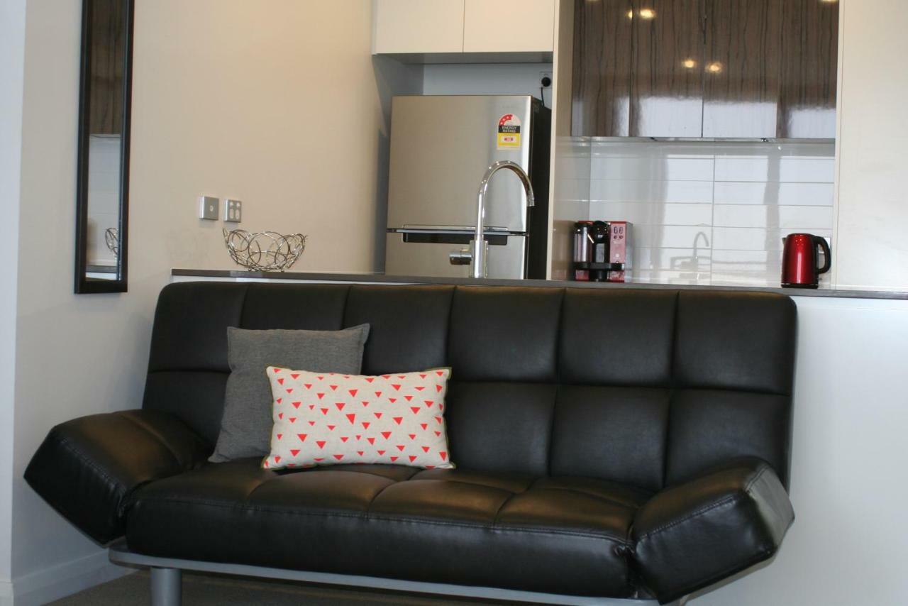 Governor Luxe 1 Bedroom Apartment In The Heart Of Barton Wifi Gym Wine Secure Parking Canberra Kingston Exterior foto