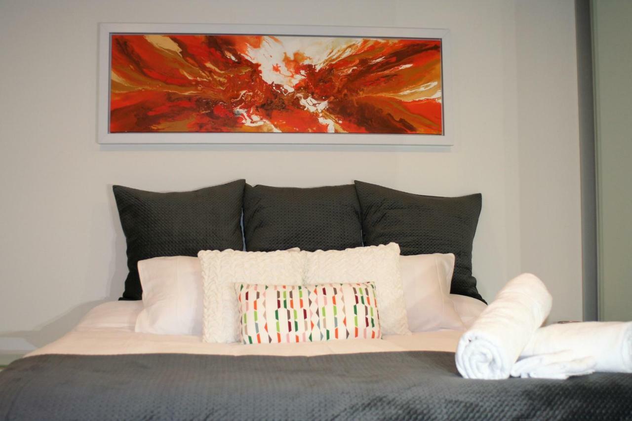 Governor Luxe 1 Bedroom Apartment In The Heart Of Barton Wifi Gym Wine Secure Parking Canberra Kingston Exterior foto